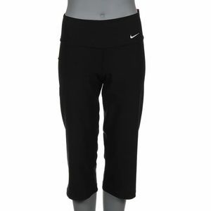 NEW Women's Size X-S NIKE DRI-Fit Running Yoga/Gym Capris Pant Black 419381-010
